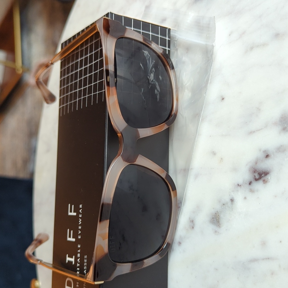 Diff Hailey Cream Tortoise Sunglasses